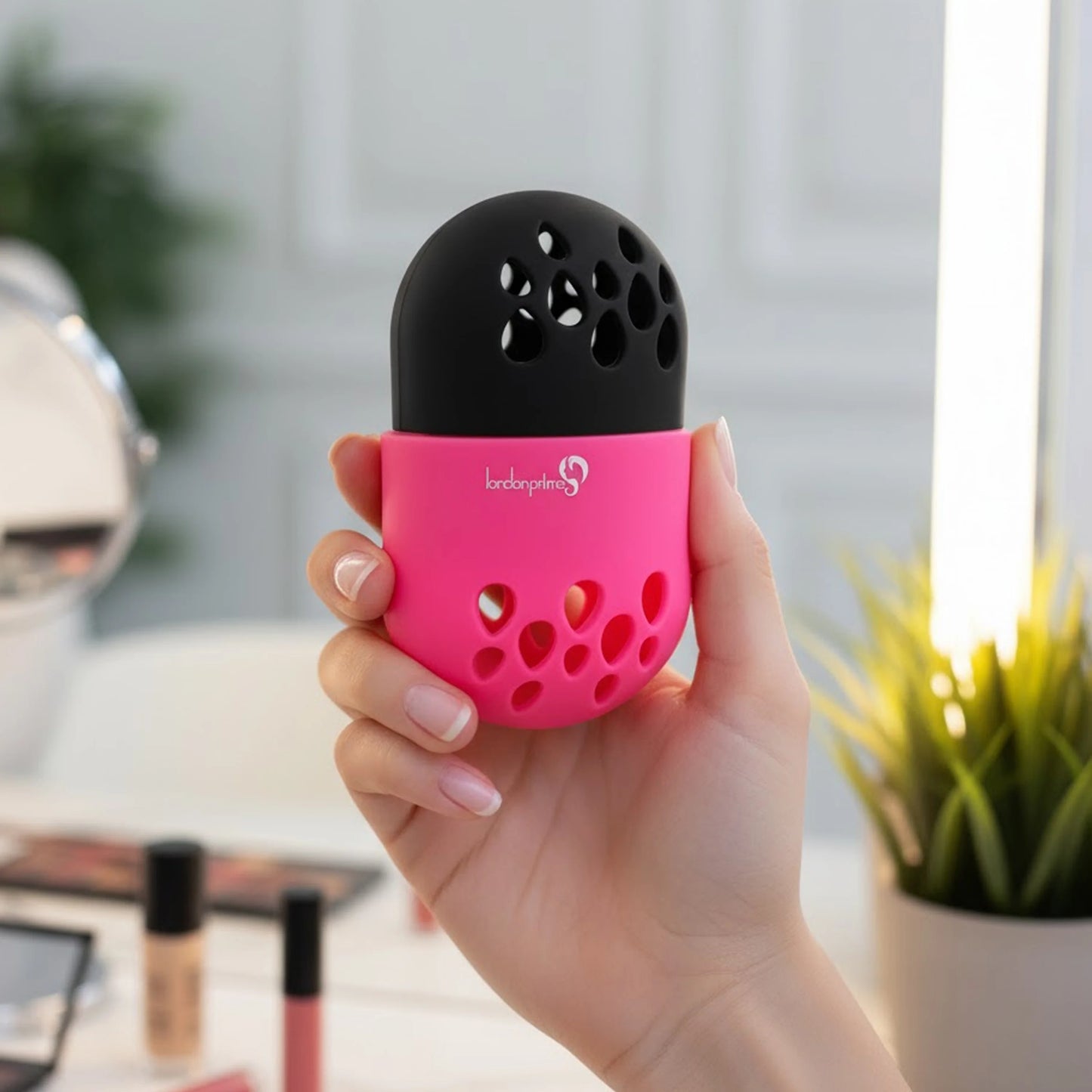 London Prime Sponge Holder - Black & Pink