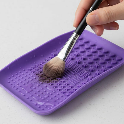 London Prime Silicone Makeup Brush Cleaner - Purple
