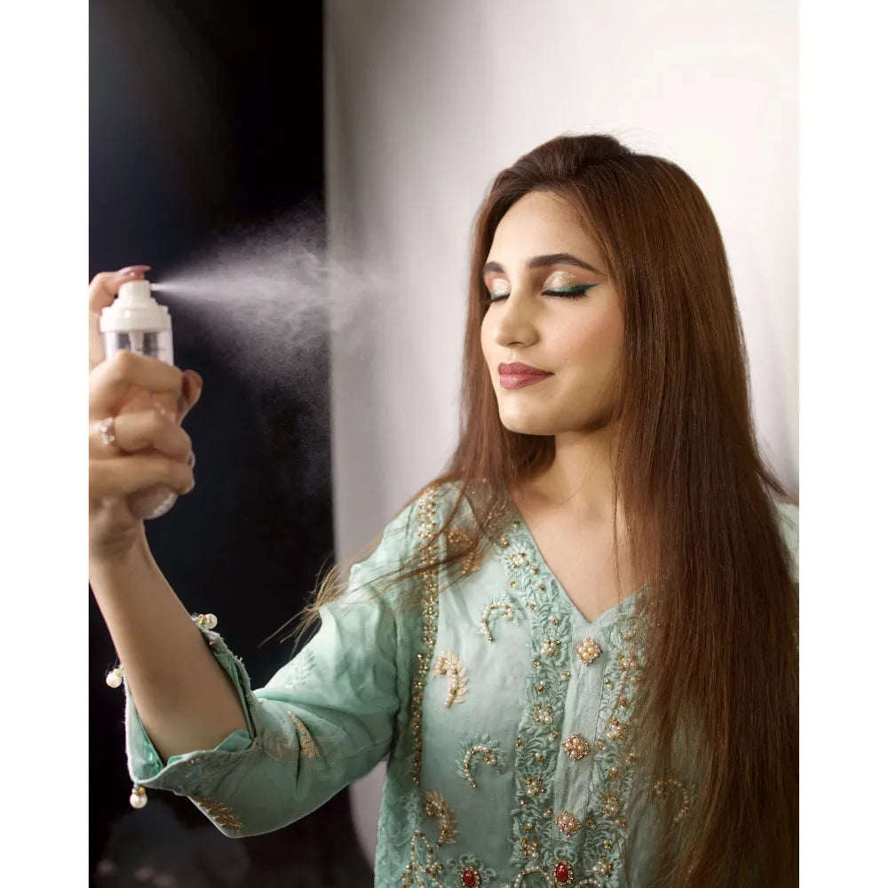 EUROPE GIRL SHINY FIXER