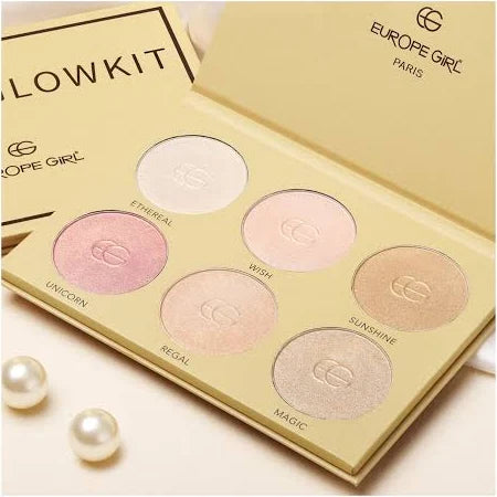 EUROPE GIRL GLOW PALETTE